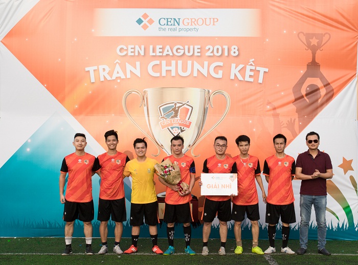 FC S8 vô địch giải bóng đá của CenGroup