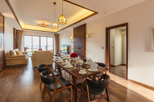 thiet-ke-sang-trong-cua-biet-thu-mau-m-venpick-cam-ranh-1