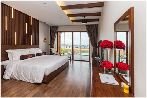 thiet-ke-sang-trong-cua-biet-thu-mau-m-venpick-cam-ranh-1