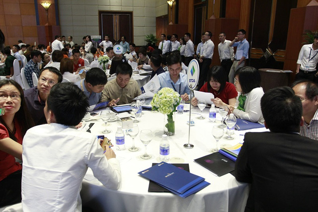 tt-riverview-dat-100-giao-dich-thanh-cong-ngay-ngay-dau-mo-ban