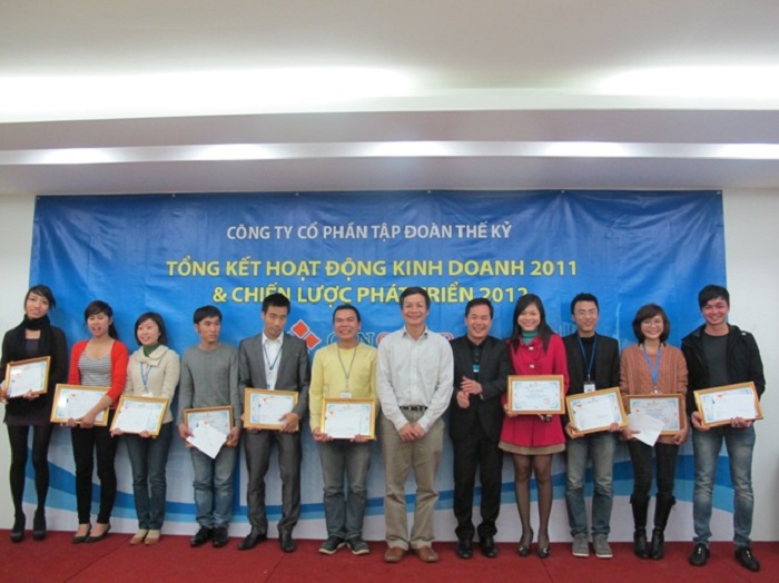 cenland hoạt động kinh doanh năm 2011