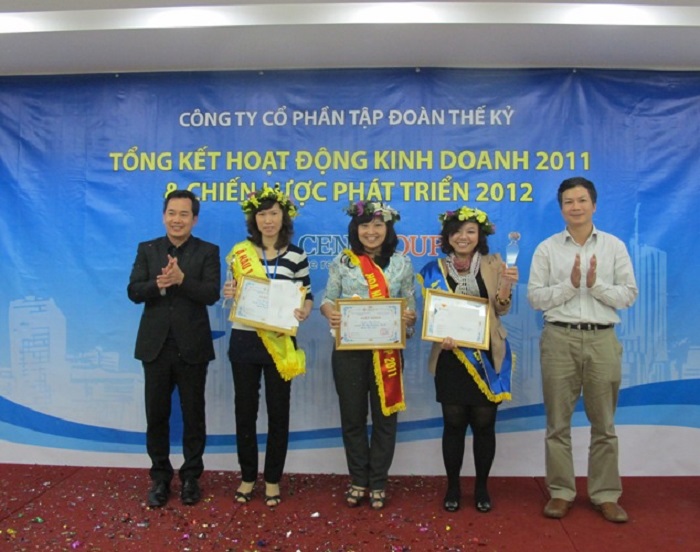 cenland hoạt động kinh doanh năm 2011